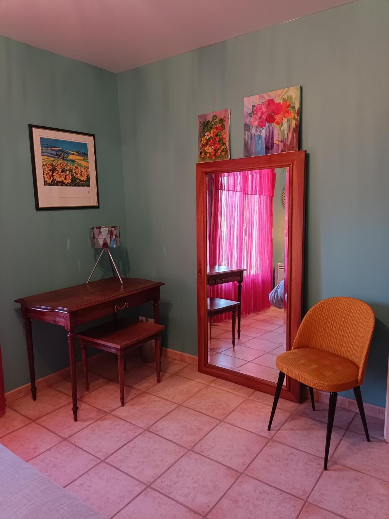 Chambres Tricastine Et Venise Saint-Paul-Trois-Chateaux Exteriér fotografie